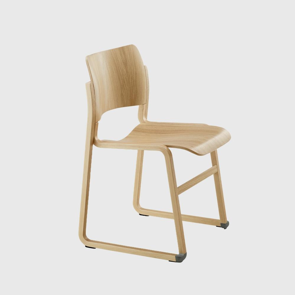 40/4 Wood Frame Chair Chair