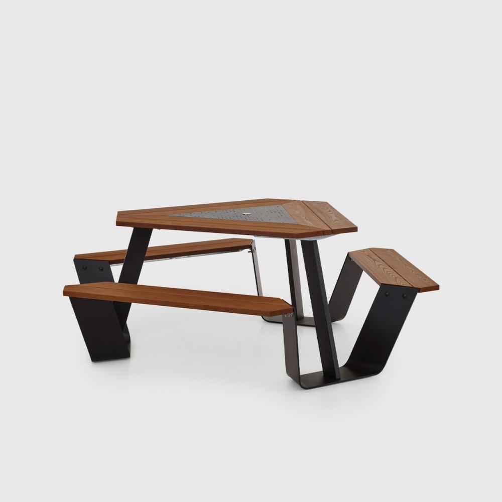 Anker Picnic Table Outdoor