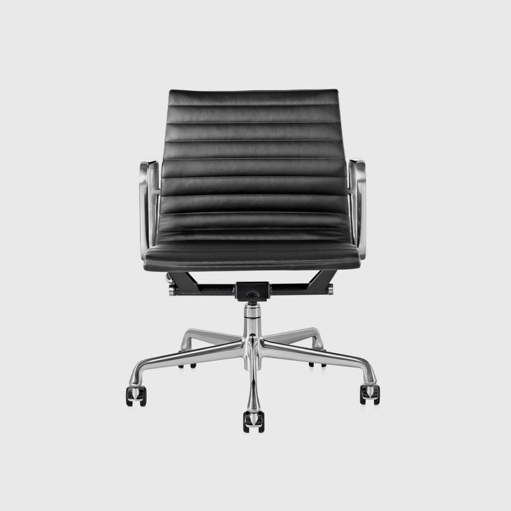 Eames Aluminium Group Management Armchair Chair