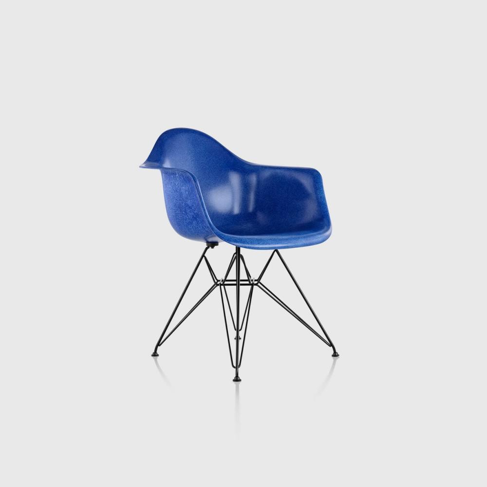 Eames® Moulded Fibreglass Armchair, Wire Base Chair