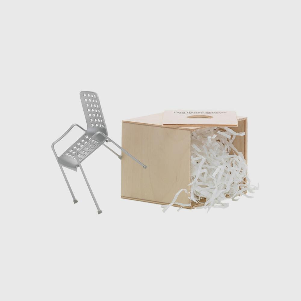 Miniatures Landi Chair Accessories