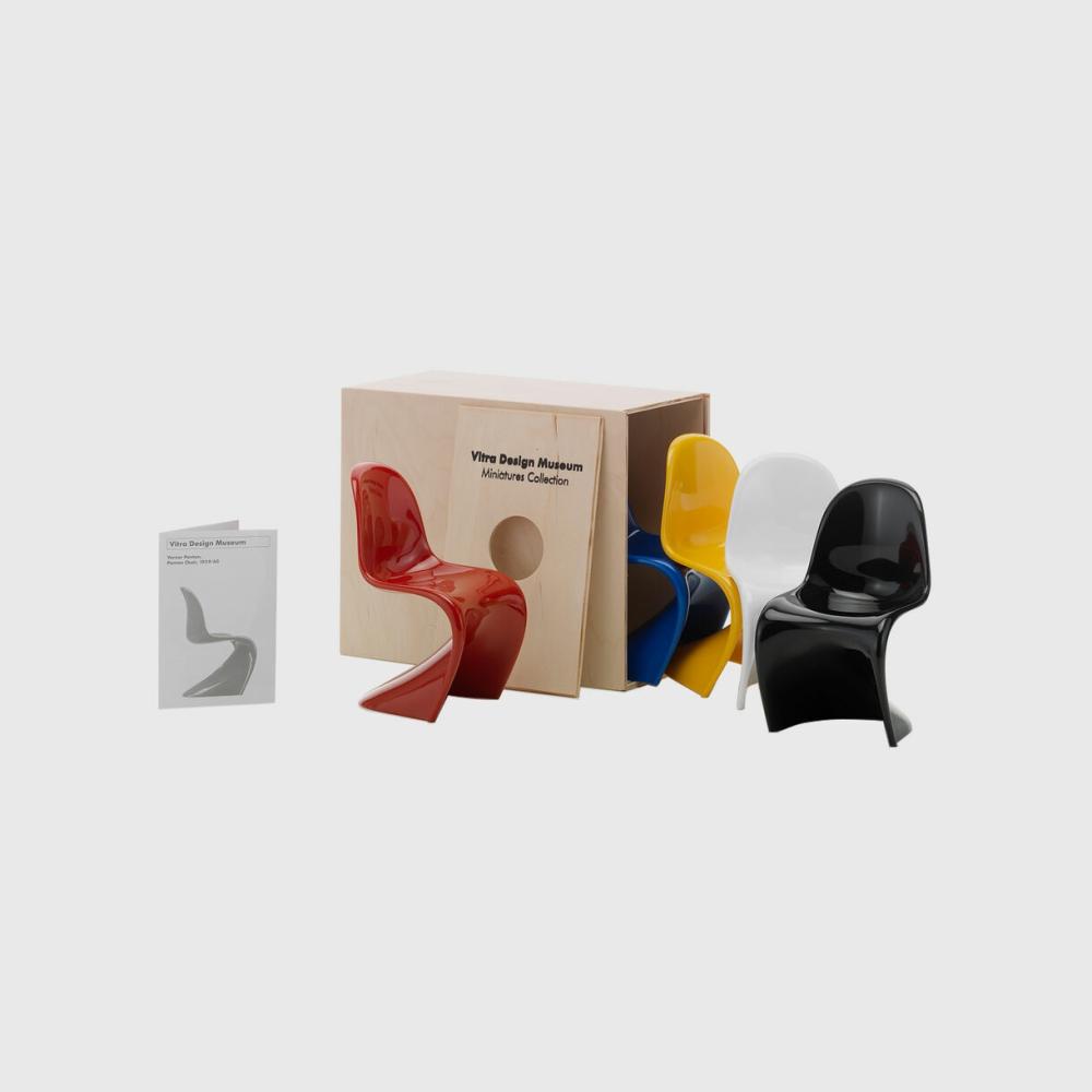 Miniatures Panton Chairs, Set Of 5 Accessories