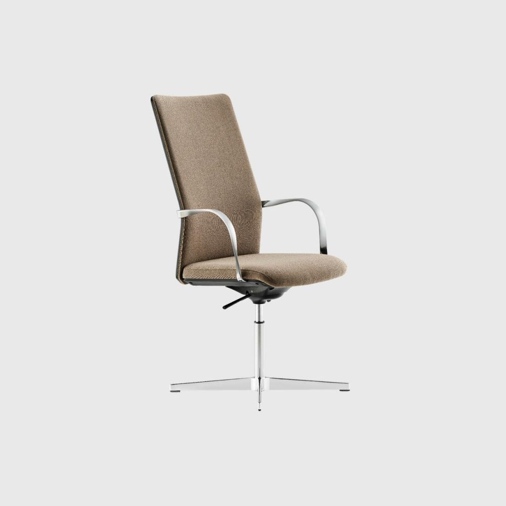 Mn1 X-Base Armchair Chair