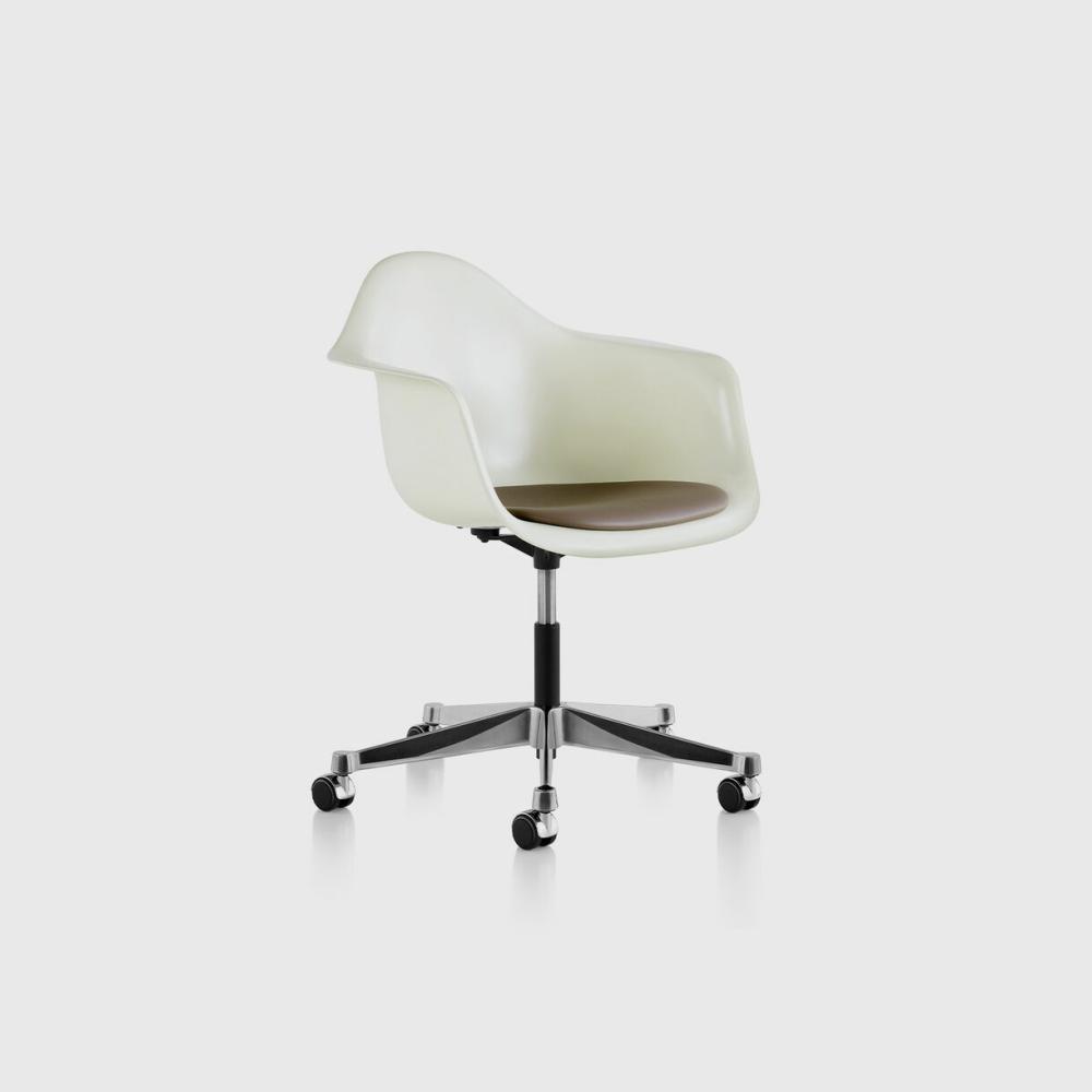 Eames® Task Armchair, Plastic Chair